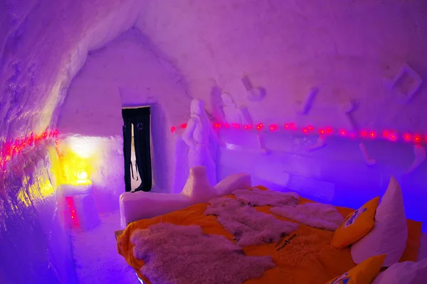 Słynny Ice Hotel Zamarznięte Jezioro Balea Europie Fagaras Góry Siedmiogrodzie — Zdjęcie stockowe