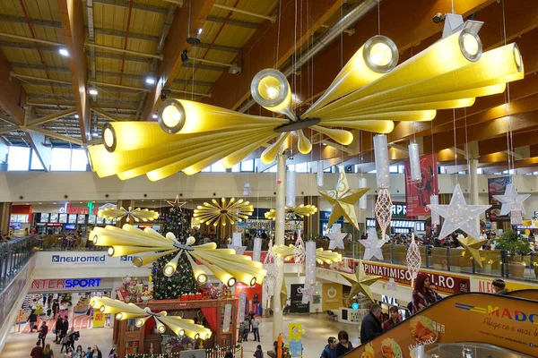 Architettura Moderna Del Centro Commerciale Iulius Timisoara Romania Europa — Foto Stock