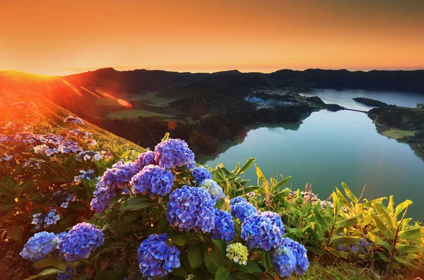 Zachód Słońca Światła Nad Laguna Verde Laguna Azul Sete Cidades — Zdjęcie stockowe