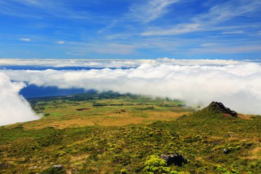 Pico Island, Azores, Portekiz, Avrupa konusunda Pico Volkan (2351m)