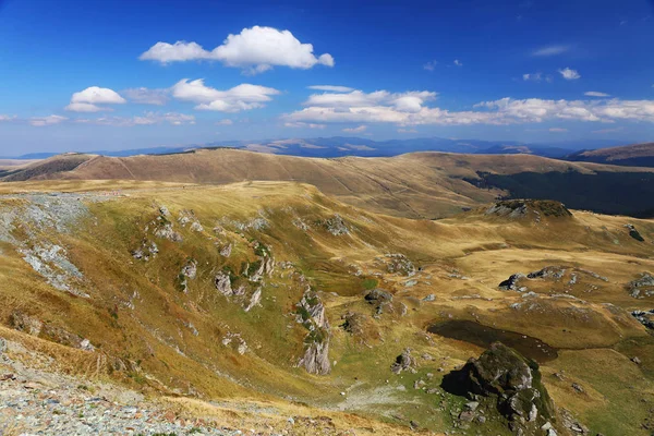 Romanya Parang Dağların Güzel Dağ Manzarası — Stok fotoğraf