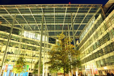 Londra gece, Amerika Birleşik Devletleri, Avrupa tarafından