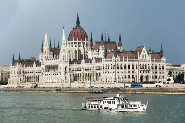 The Hungarian Parliament Building, also known as the Parliament of Budapest.One of Europe\'s oldest legislative buildings, a notable landmark of Hungary and a popular tourist destination of Budapest