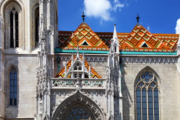 Matyášův Chrám Kostel Nachází Budapešti Maďarsko Přední Synagogy Kopce Buda — Stock fotografie