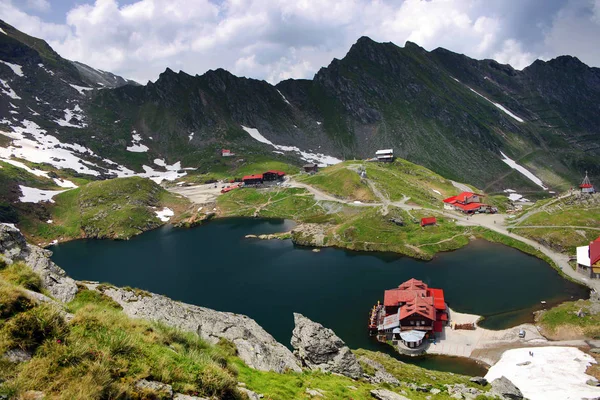 Summer Landscape Balea Lake Chalet Fagaras Mountains Carpathians Romania — Stock Photo, Image