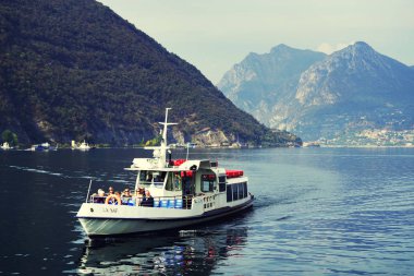 Turistik gemi Iseo Gölü, İtalya, Europe
