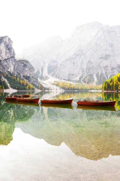 Paesaggio Autunnale Lago Braies Dolomiti Italia Europa — Foto Stock