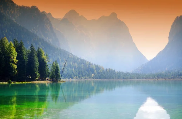 Lago Dobiacco Lac Italia Europa — Fotografie, imagine de stoc