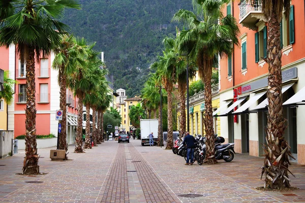 Riva Del Garda Talya Avrupa Nın Ünlü Tatil — Stok fotoğraf