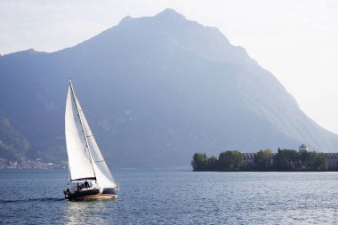Yatçılık Iseo Gölü, İtalya, Europe