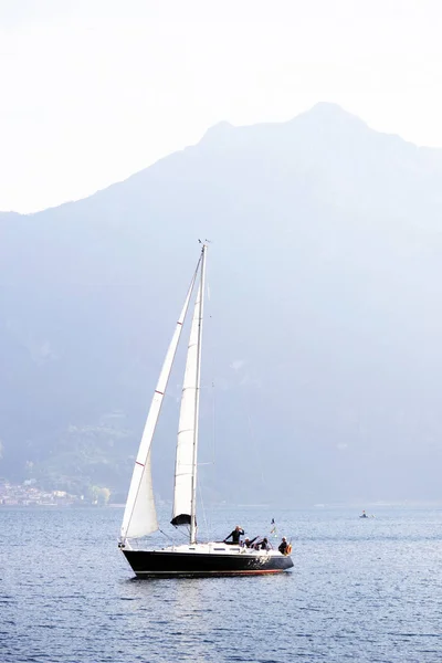 Yates Lago Iseo Italia Europa —  Fotos de Stock