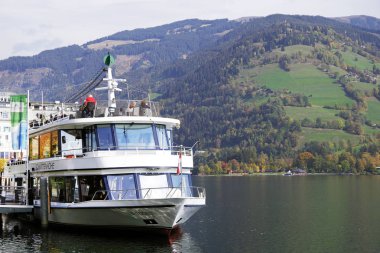 Turistik gemide Zell am See Avusturya, Europe