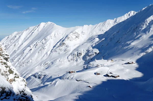 Chalet Couvert Neige Dans Les Alpes Transylvanie Balea Valley Roumanie — Photo