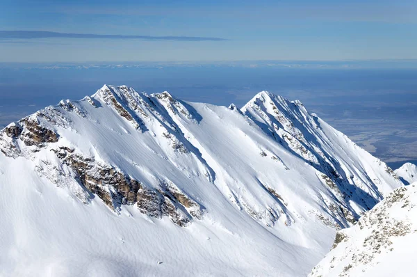 Hermosas Montañas Nevadas Los Alpes Transilvanos Rumania Paisaje Alpino Las — Foto de Stock