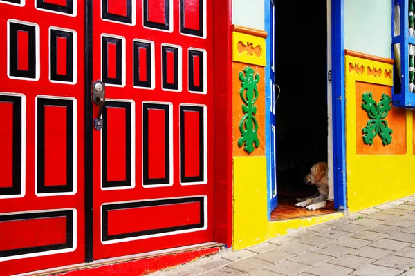 Coloridas Calles Del Pueblo Guatape Colombia América Del Sur — Foto de Stock