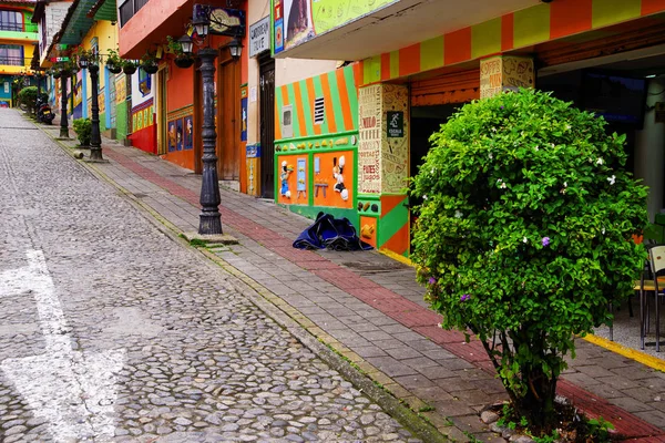 Coloridas Calles Del Pueblo Guatape Colombia América Del Sur —  Fotos de Stock