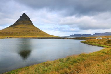 Kirkjufell Dağı, İzlanda 'nın ünlü simgesi, Avrupa