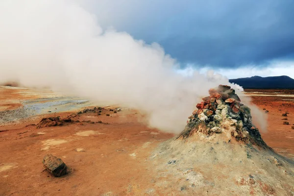 Zlanda Zlanda Zlanda Zlanda Zlanda Yakınlarındaki Hver Jeotermal Bölgesi — Stok fotoğraf
