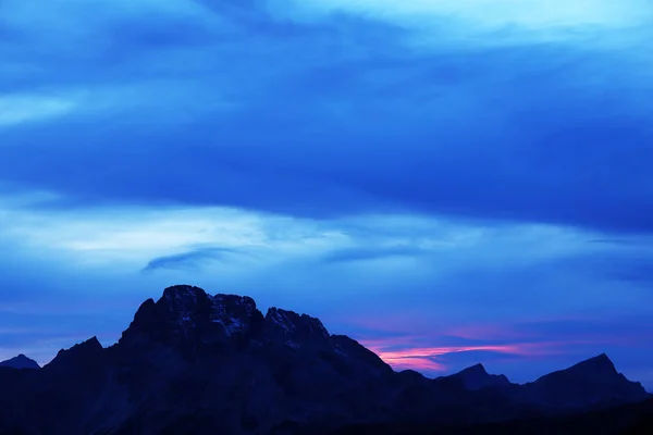 Luz Del Amanecer Los Dolomitas Italia Europa — Foto de Stock