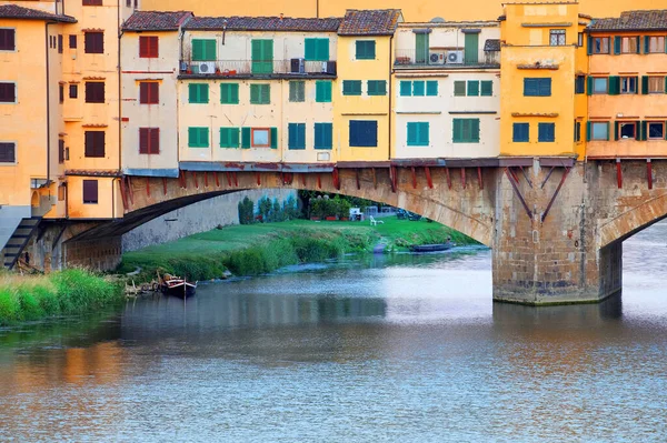 Ponte Vecchio Sobre Rio Arno Florença Itália Europa — Fotografia de Stock