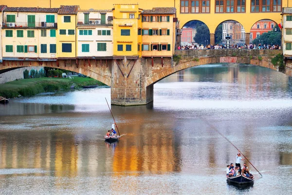 Rio Arno Florença Italia — Fotografia de Stock