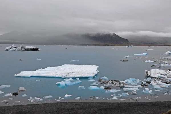 欧洲的Jokulsarlon环礁湖 — 图库照片