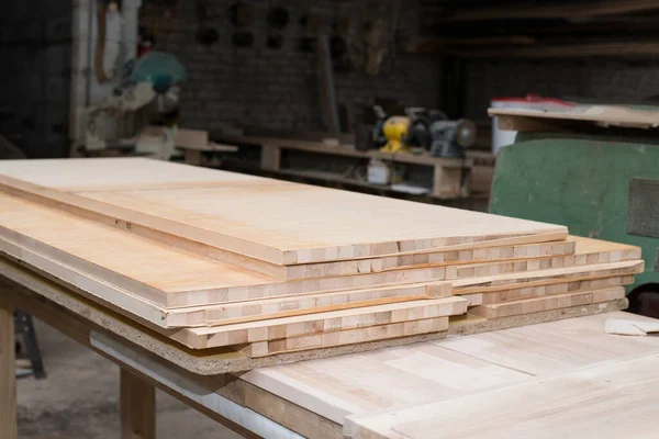 Fából Készült Deszkák Parketta Szárítás Faüzemben Kézműves Üzemben Végzett Fafeldolgozás — Stock Fotó