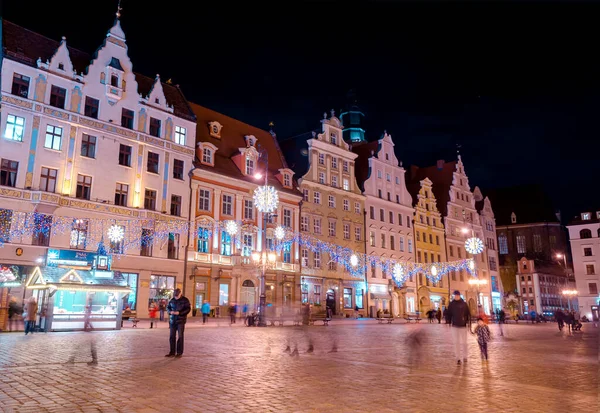 Wroclaw Polen 2019 Julmarknad Rynek Square Mot Historiska Gamla Stadshuset — Stockfoto