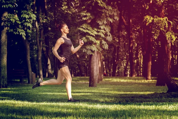 Sporty Young Woman Running Road Summer City Park — Stock Photo, Image