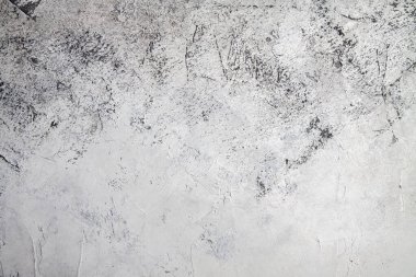 Çürük ve siyah lekeli beton beyaz arka plan. Grunge biçiminde desenli duvar dokusu.