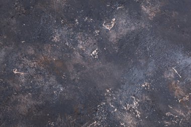 Retro taş beton, koyu kahverengi arka plan, eski sürtünmeler ve siyah lekeler. İğrenç boyanmış döşeme ya da grunge tarzında duvar çimento dokusu. Metin için boşluk