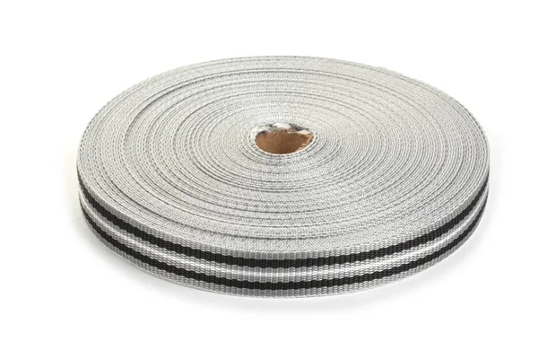 灰色条纹圆筒形棉带 白色背景的强力编织网 用于制作腰带 — 图库照片