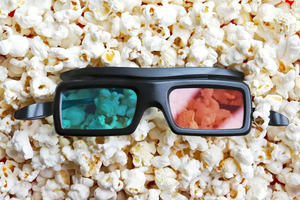 Gafas Palomitas Dispersas Fondo Alimenticio Concepto Ver Una Película Cine —  Fotos de Stock