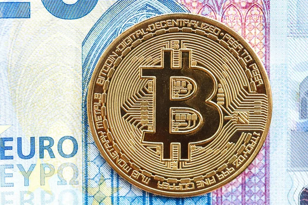 Bitcoin cryptocurrency para 20 euro fatura üzerinde yatıyor