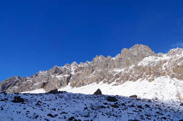 阿克特鲁山在早晨 阿尔泰 俄罗斯 — 图库照片