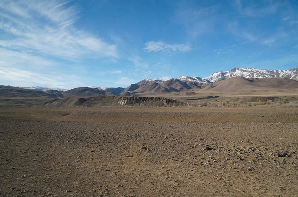 Hermosa vista cerca de Altai Mars en Siberia Occidental, Chagan-Uzun, Rusia . — Foto de Stock