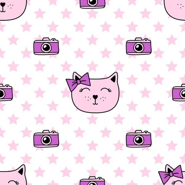 Faccia di gatto Kawaii con un modello senza cuciture fiocco. Sfondo vettoriale di un ritratto di un gatto rosa su sfondo di stella grigia . — Vettoriale Stock