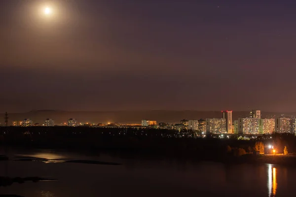 Maanlicht Nachtstad Novokuznetsk — Stockfoto