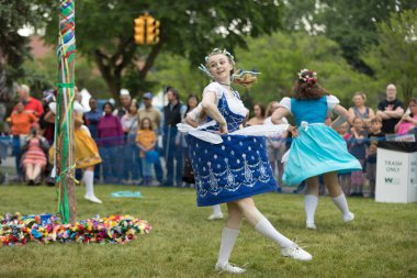 Bavyera Festivali Maypole dans