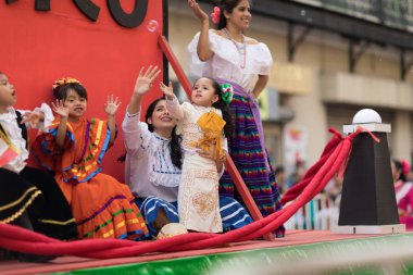 Desfile Fiestas Mexicanas