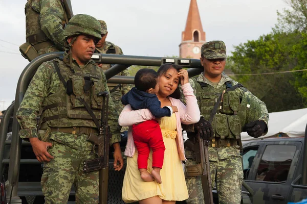 Desfile Fiestas Mexicanas