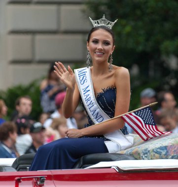 Ulusal Bağımsızlık Günü Geçit Töreni