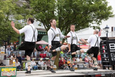 Bavyera Festivali Parade
