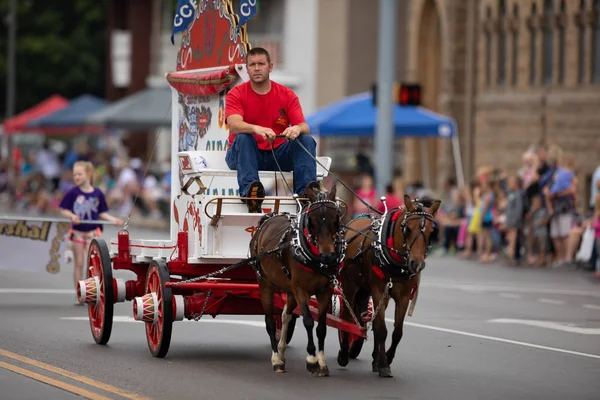 Cirkus City Festival Parade — Stockfoto