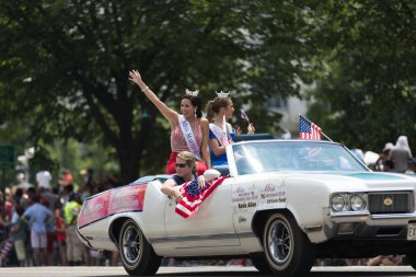 Ulusal Bağımsızlık Günü geçit töreni 2018