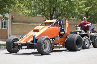 Haynes Apperson Parade