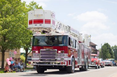 Haynes Apperson Parade