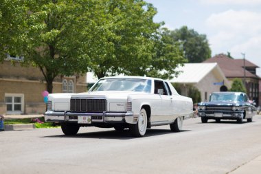 Haynes Apperson Parade