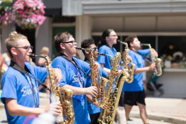 Haynes Apperson Parade