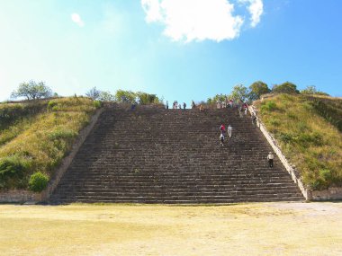 Monte Alban